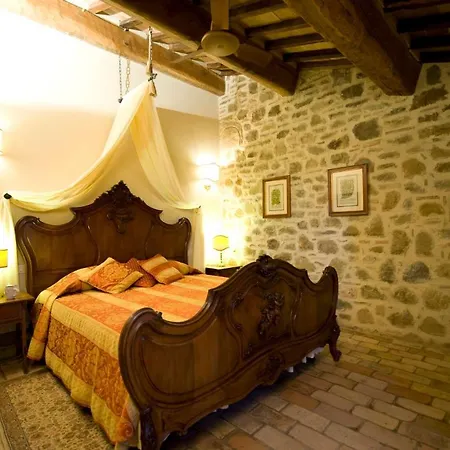 San Crispolto Lantgård *
