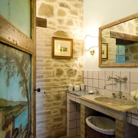 San Crispolto Lantgård Passignano sul Trasimeno
